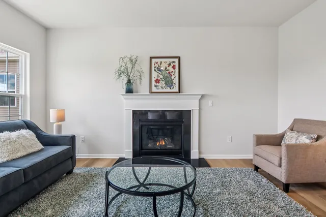 $489,900 | 607 Virginia Street, Elburn, IL 60119