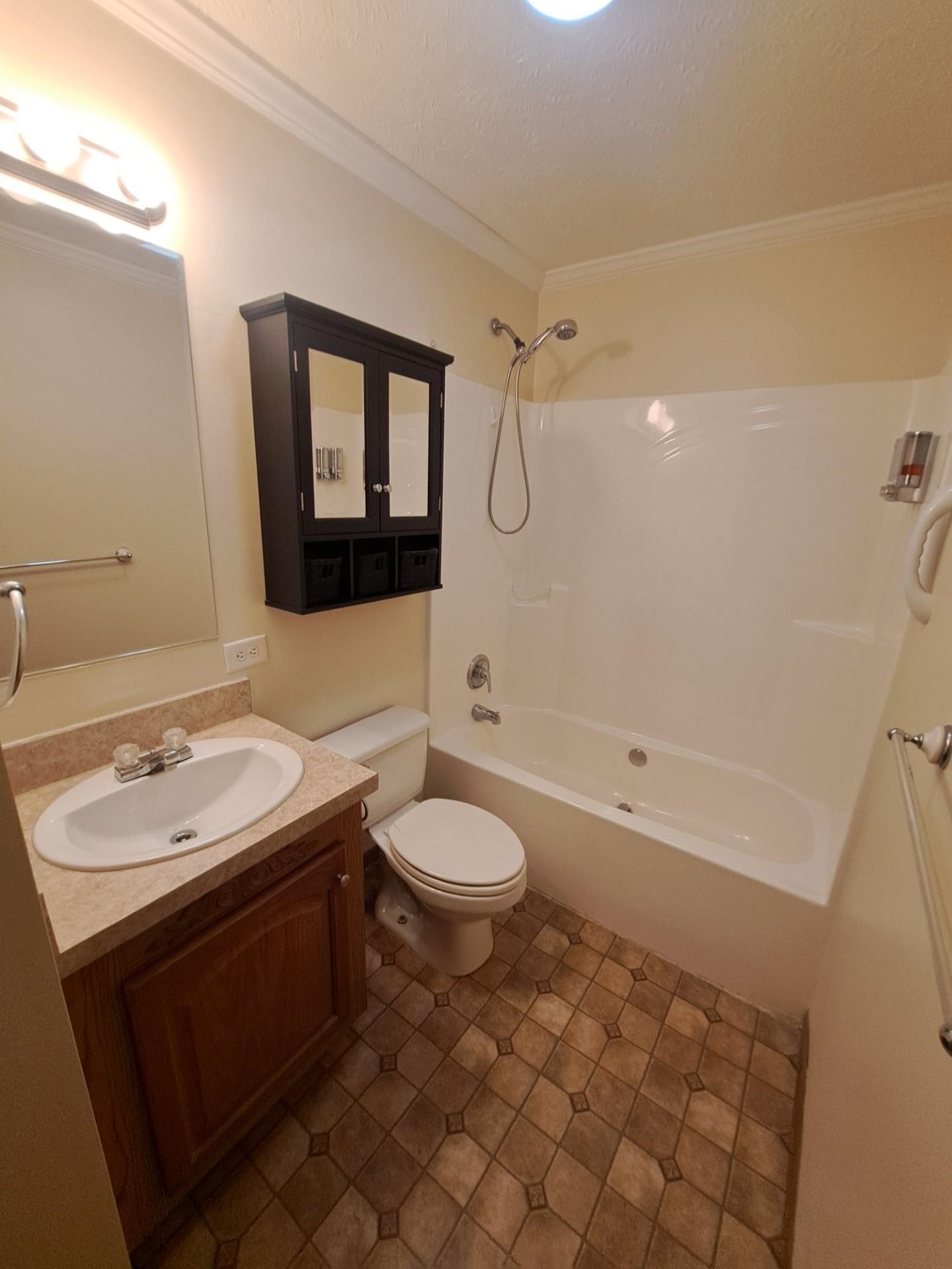 4292 Clear Lake Road Lake, MI 48632 - Photo 9 of 16 Gallery Image 9