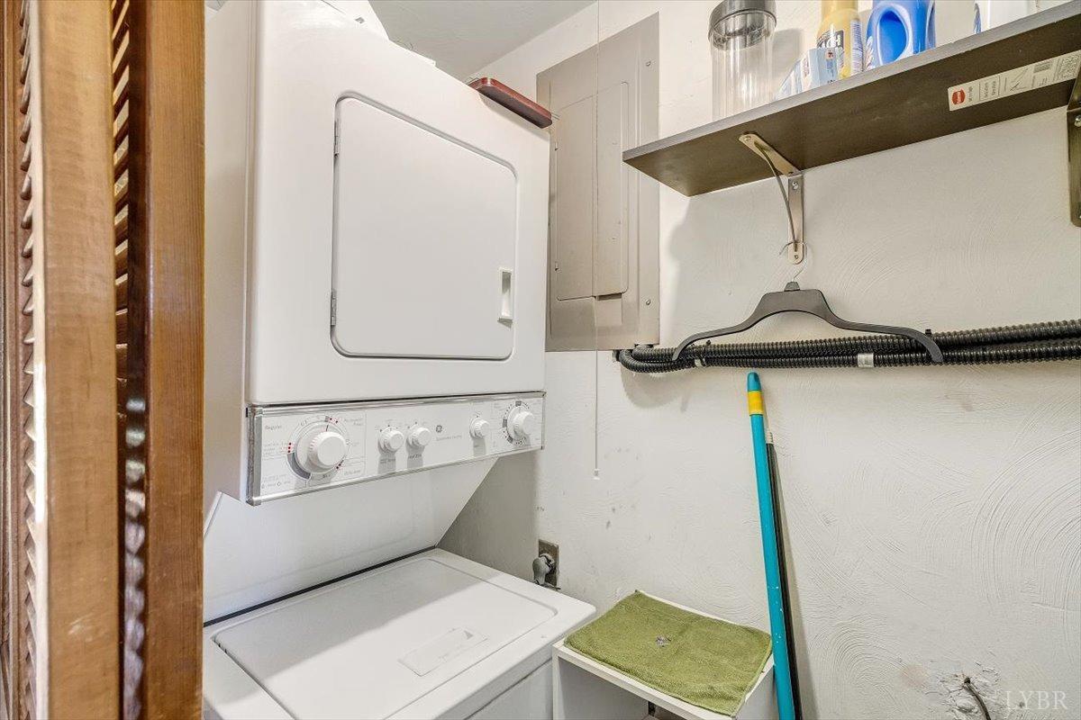 3101 Link Road, Unit 89 Lynchburg, VA 24503 - Photo 9 of 23 a utility room with dryer and washer