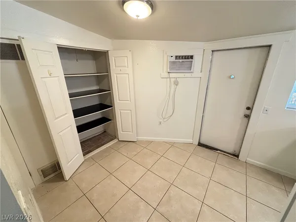 $1,395 | 1805 Moser Drive, Unit 1805, Henderson, NV 89011