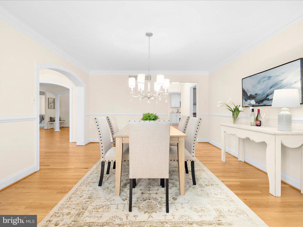 2620 Golf Island Road Ellicott City, MD 21042 - Photo 9 of 100 Dining Room
