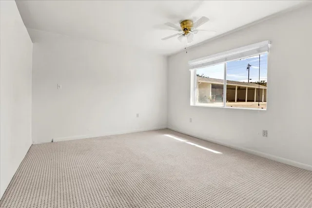 a picture of a bench in front of a mirror