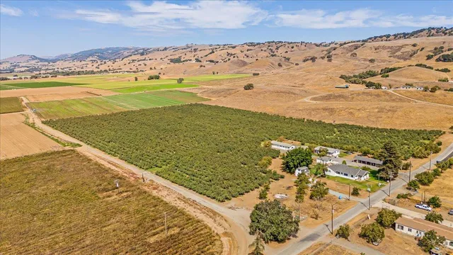 $2,500,000 | 4125 Prunedale Avenue, Gilroy, CA 95020