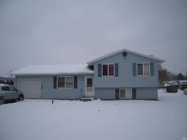 $185,000 | 52226 County Road 1, Granger, IN 46530