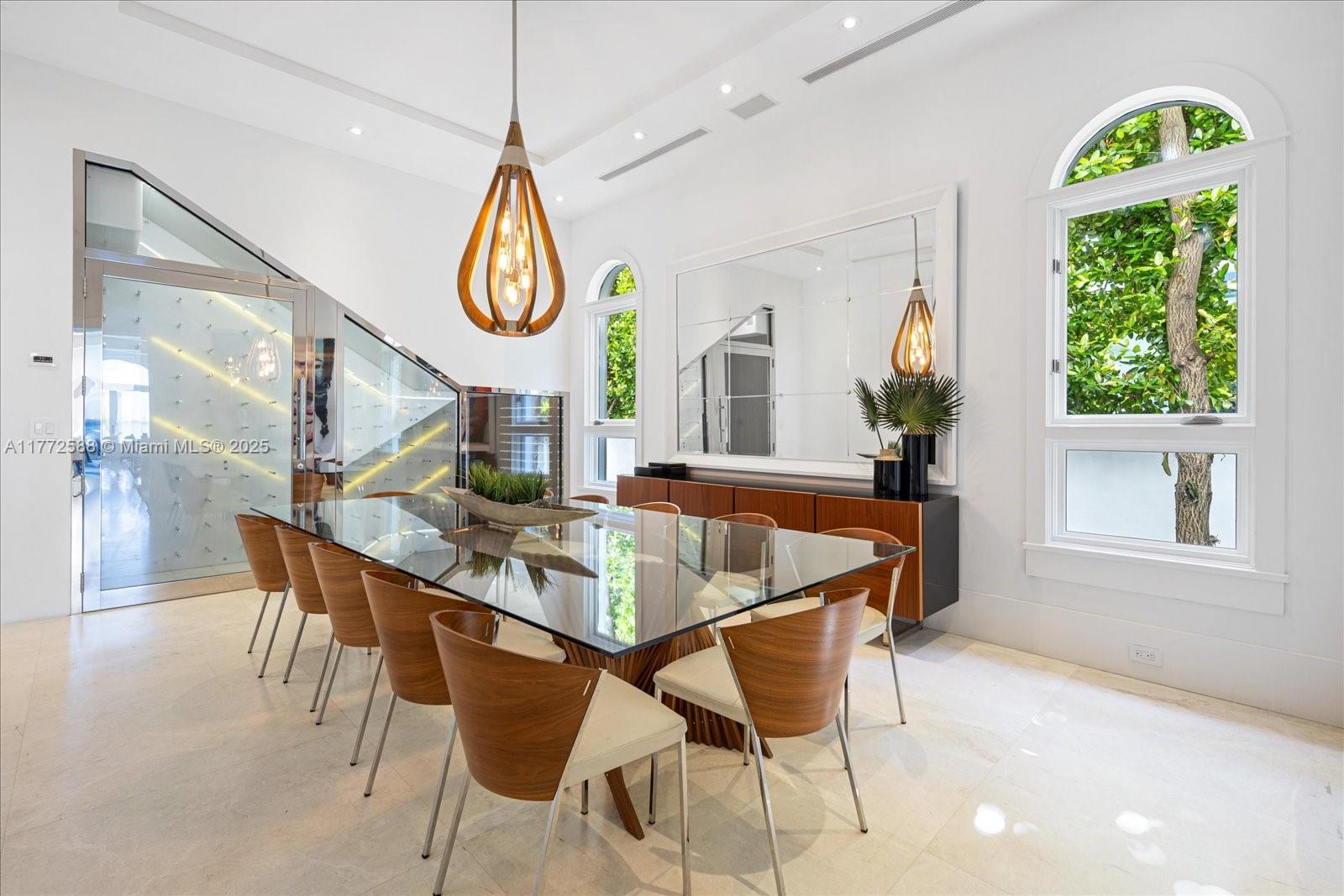 4340 North Bay Road Miami Beach, FL 33140 - Photo 16 of 61