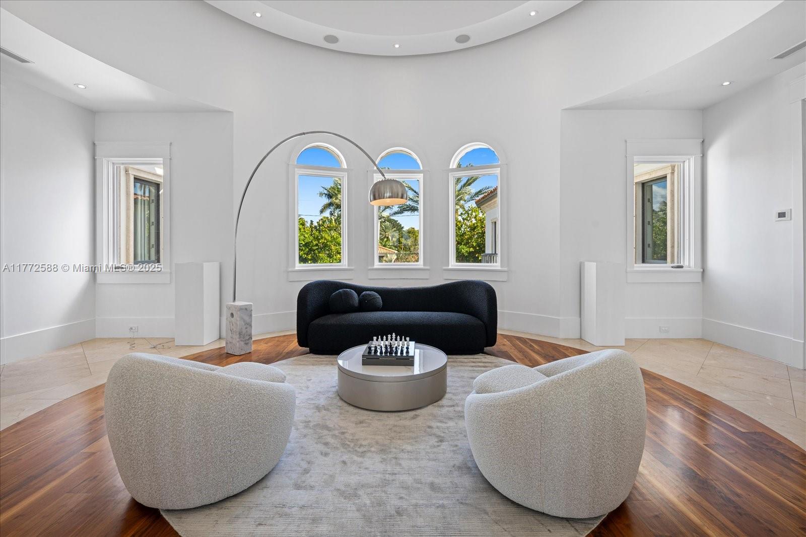 4340 North Bay Road Miami Beach, FL 33140 - Photo 23 of 61