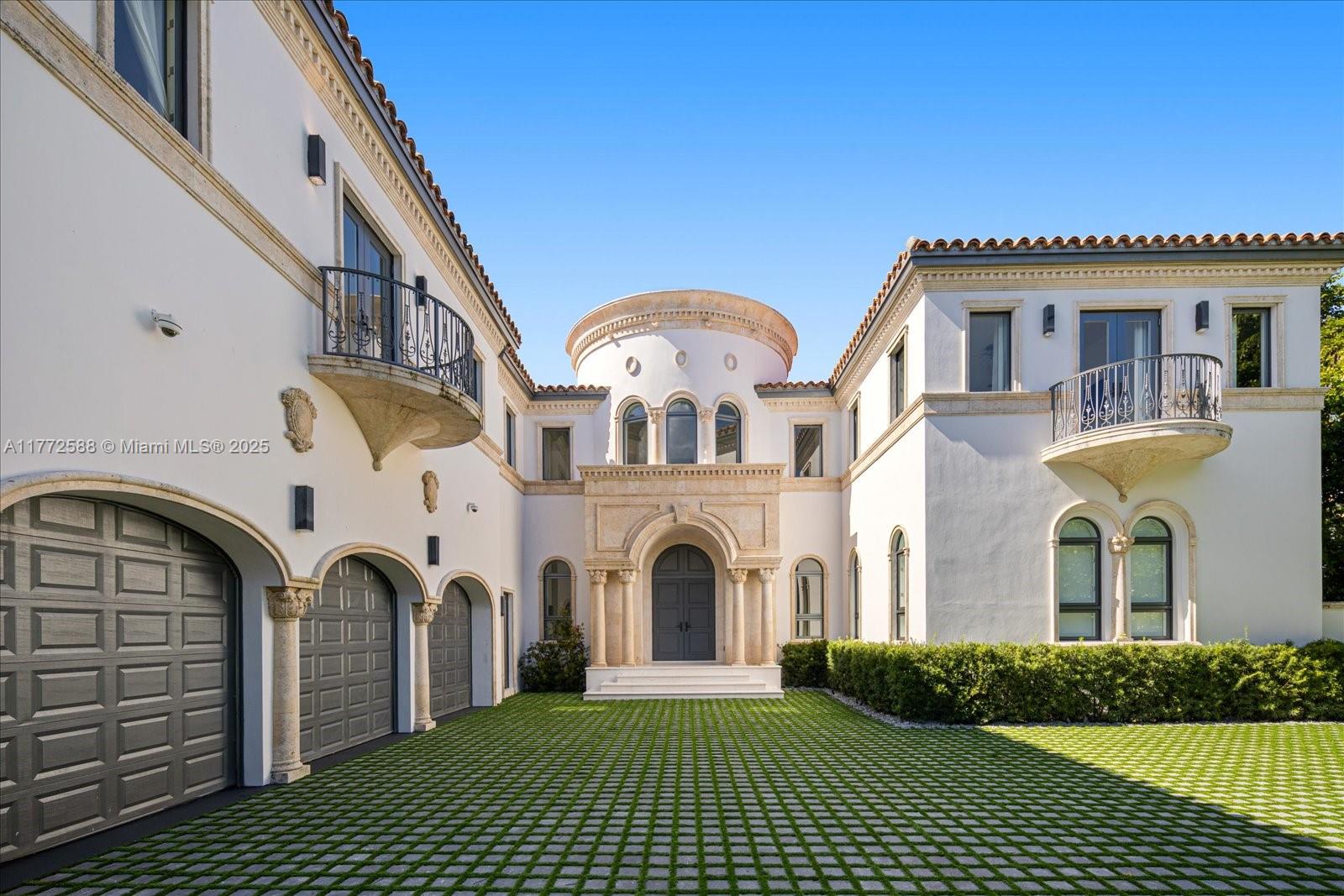 4340 North Bay Road Miami Beach, FL 33140 - Photo 3 of 61