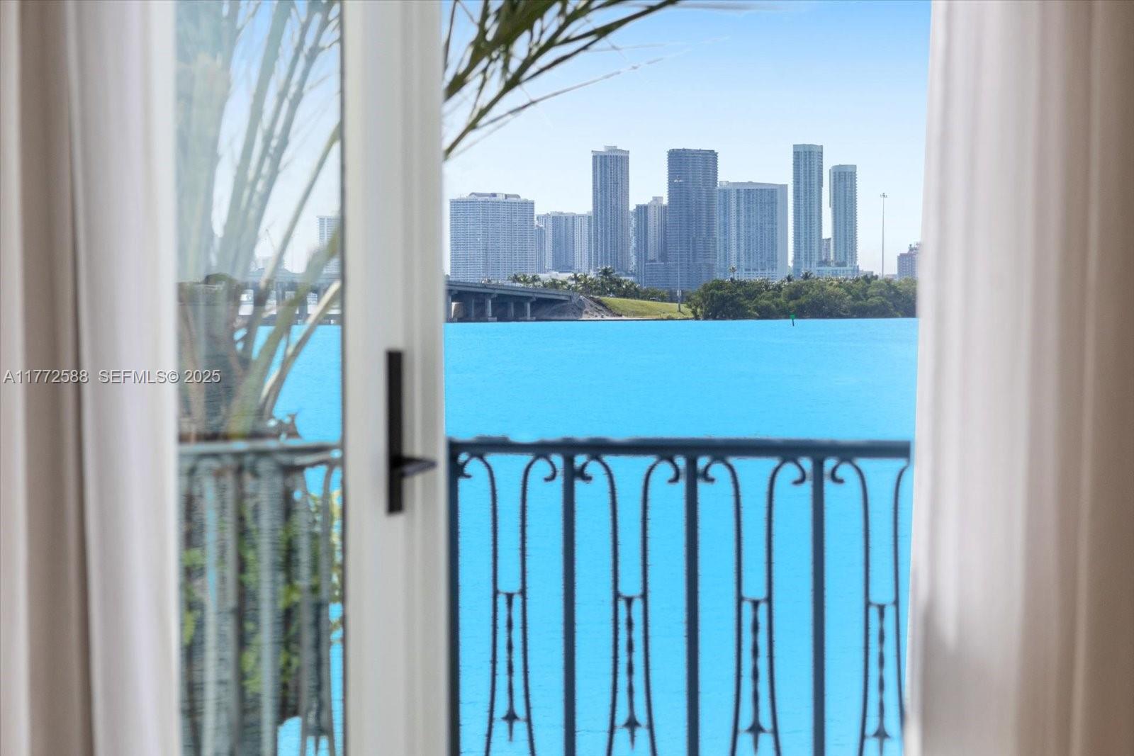 4340 North Bay Road Miami Beach, FL 33140 - Photo 50 of 61 Gallery Image 50
