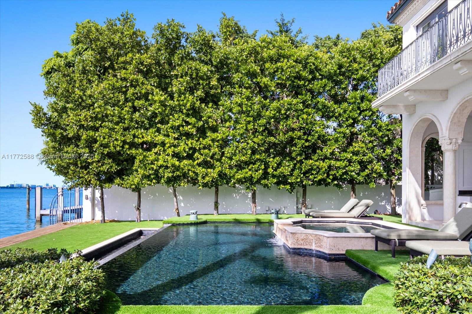 4340 North Bay Road Miami Beach, FL 33140 - Photo 59 of 61