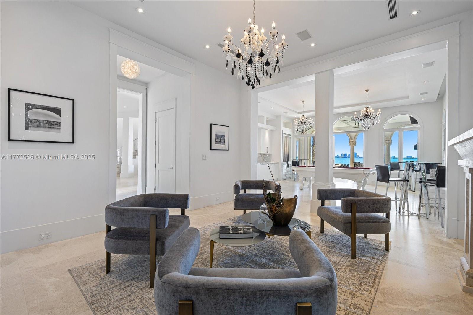 4340 North Bay Road Miami Beach, FL 33140 - Photo 8 of 61