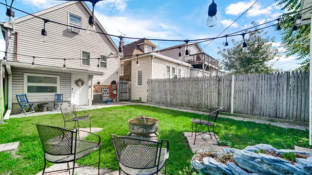 $250,000 | 1422 Roberts Avenue, Whiting, IN 46394