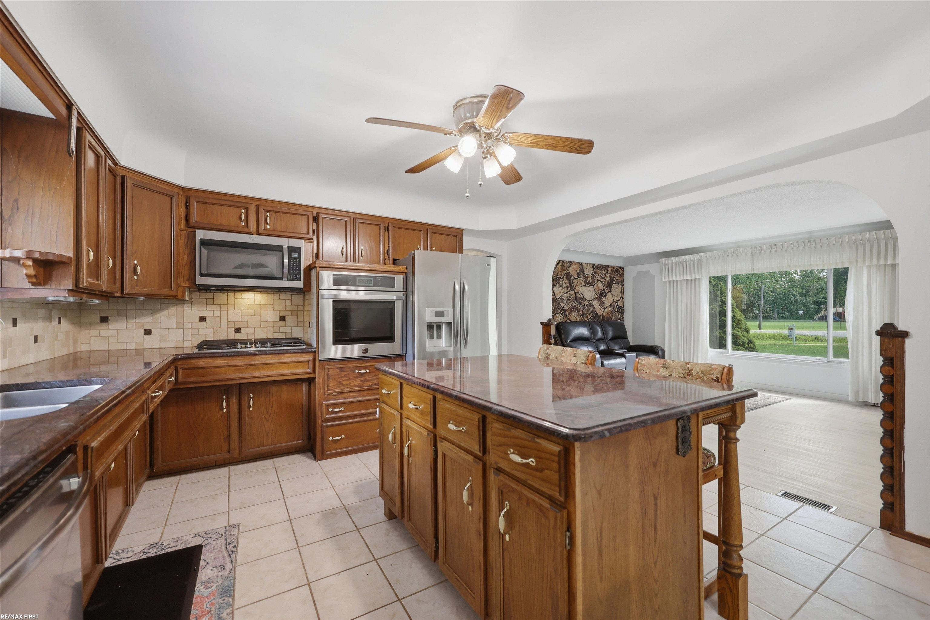 6745 24 Mile Road Utica, MI 48316 - Photo 7 of 36