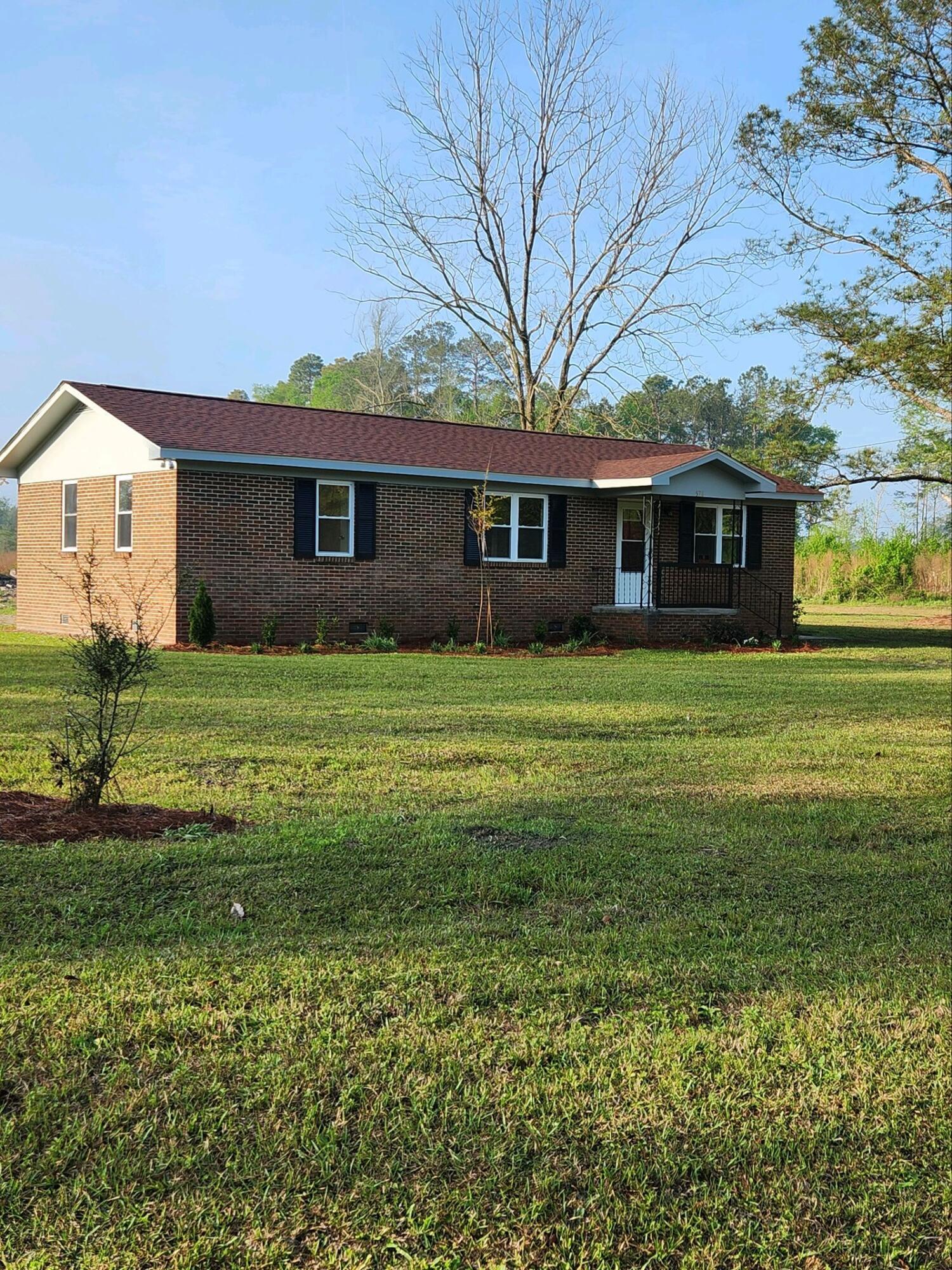 578 Wesley Grove Road Cottageville, SC 29435 - Photo 9 of 29 3927B69B-234F-45A5-83EB-66472A748307