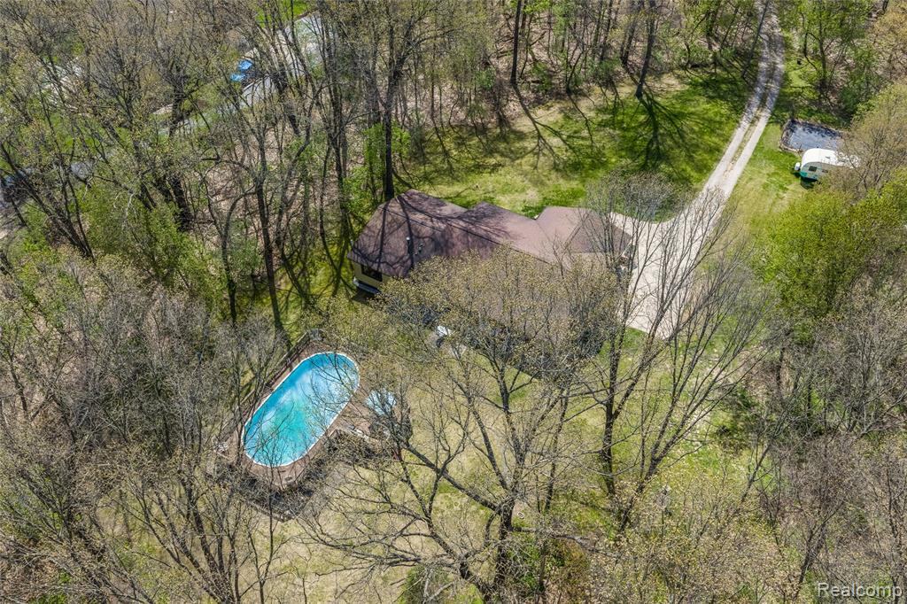9730 Gibbs Road Clarkston, MI 48348 - Photo 36 of 39