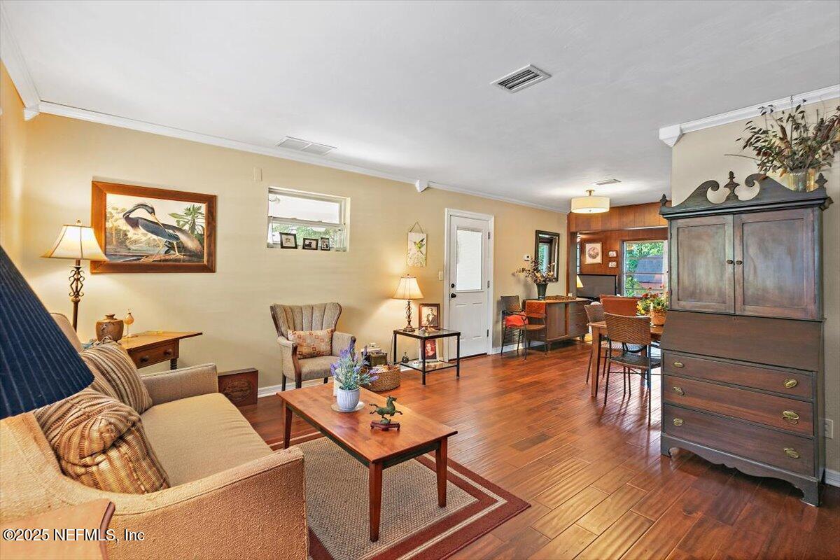 10548 Hemming Road Jacksonville, FL 32225 - Photo 3 of 12 Living Room to Dining