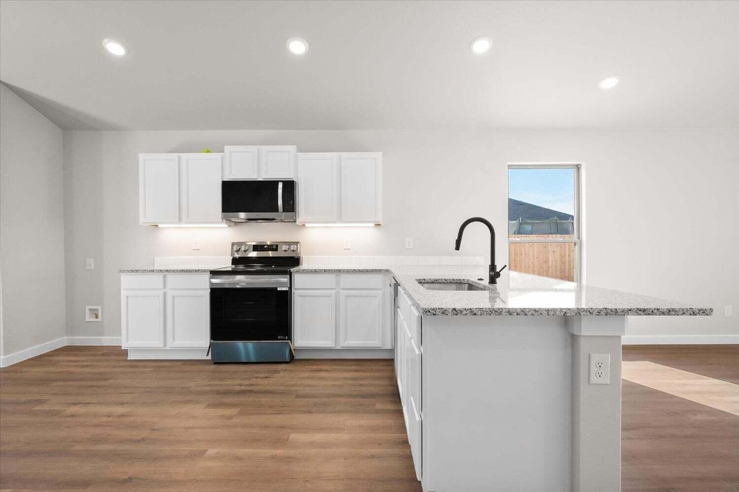 7451 28th Street Lubbock, TX 79407 - Photo 9 of 20 20241220073942632756000000-o