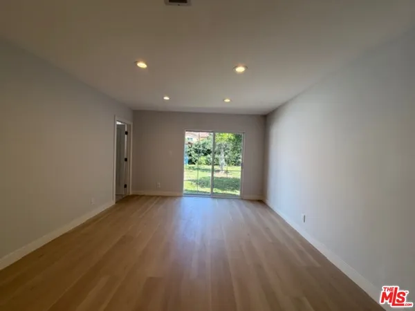 $5,900 | 14843 Morrison Street, Sherman Oaks, CA 91403