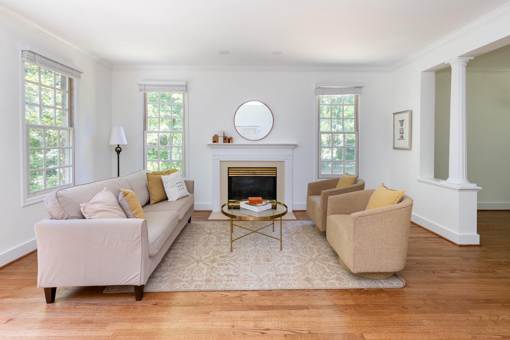 7009 Persimmon Tree Road Bethesda, MD 20817 - Photo 7 of 63 Living Room - Elegant Design