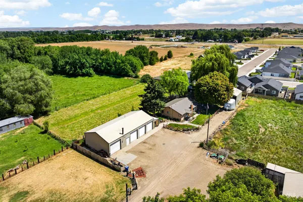 $400,000 | 930 1/2 North 11th Street, Payette, ID 83661