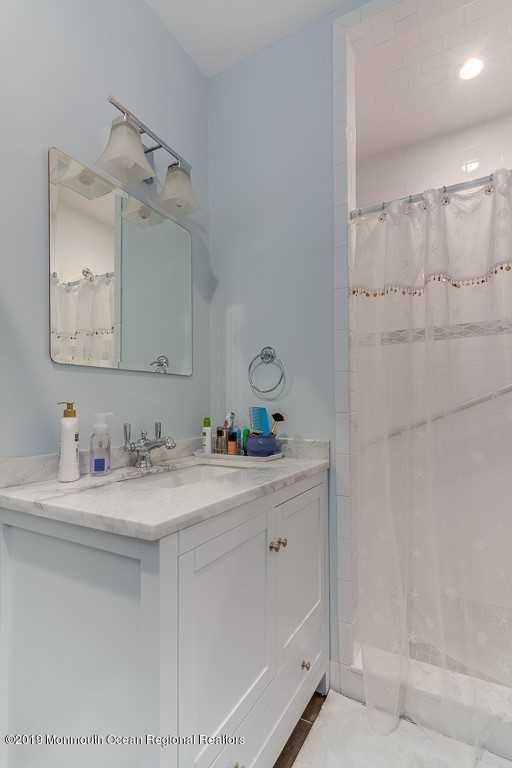2042 New Bedford Road Spring Lake, NJ 07762 - Photo 11 of 20 Bathroom 1st Level #11