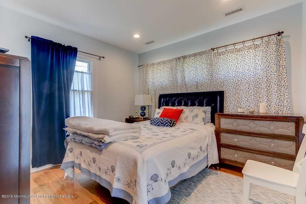 2042 New Bedford Road Spring Lake, NJ 07762 - Photo 10 of 20 Bedroom