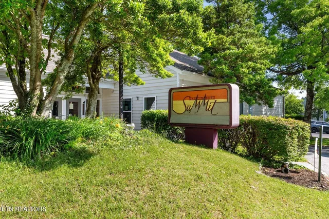 $239,899 | 1260 Ski View Drive, Unit 3206, Gatlinburg, TN 37738