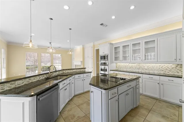 $929,900 | 1030 Stratford Place, Keller, TX 76248