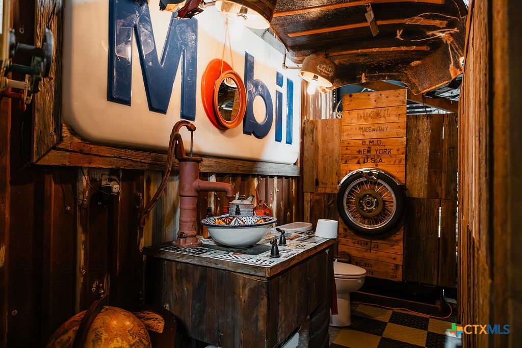 436 Jentry Road Inez, TX 77968 - Photo 35 of 42 a view of a shop in a street