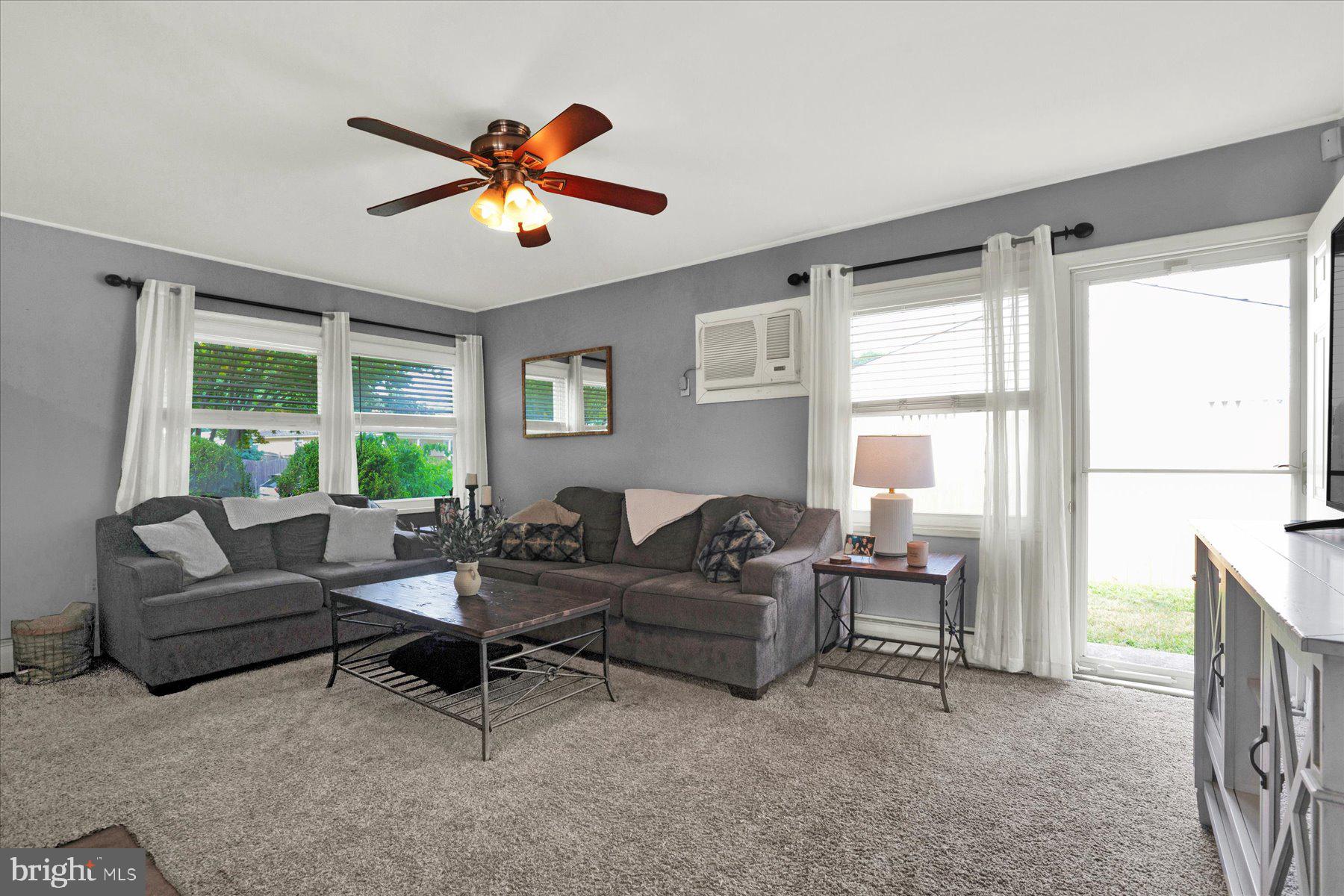 38 Gun Road Levittown, PA 19057 - Photo 6 of 23