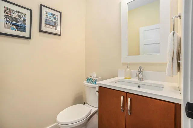 $827,900 | 805 West Loomis Street, Ludington, MI 49431