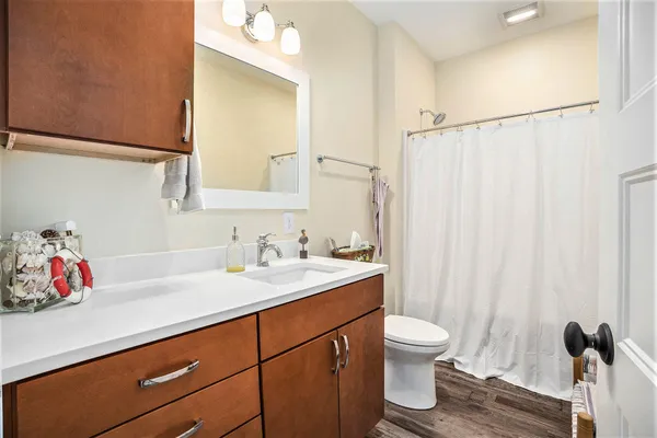 $817,900 | 805 West Loomis Street, Ludington, MI 49431