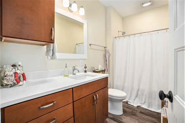 $827,900 | 805 West Loomis Street, Ludington, MI 49431