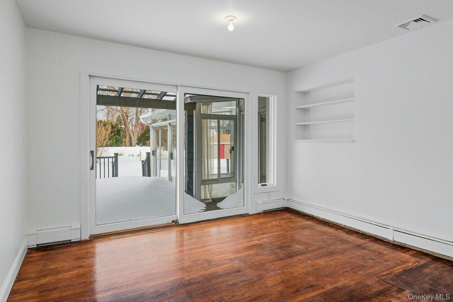 10 Hewitt Drive Northport, NY 11768 - Photo 47 of 48