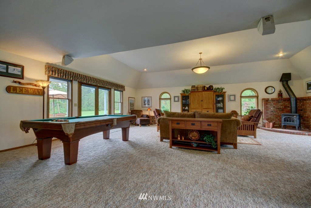 1362 Arnold Road Oak Harbor, WA 98277 - Photo 8 of 15 Gallery Image 8