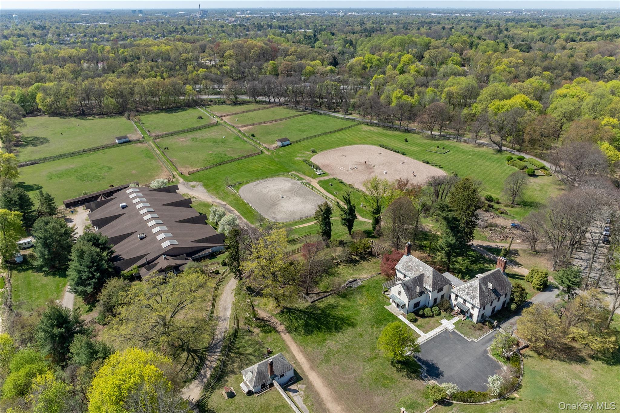 203 Store Hill Road Old Westbury, NY 11568 - Photo 8 of 50 an aerial view of a houses with a yard