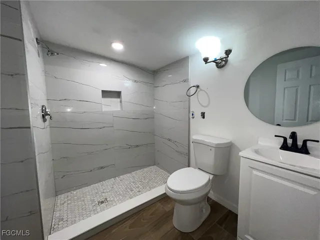 $1,300 | 1270 Allen Street, Unit 3, Fort Myers, FL 33916