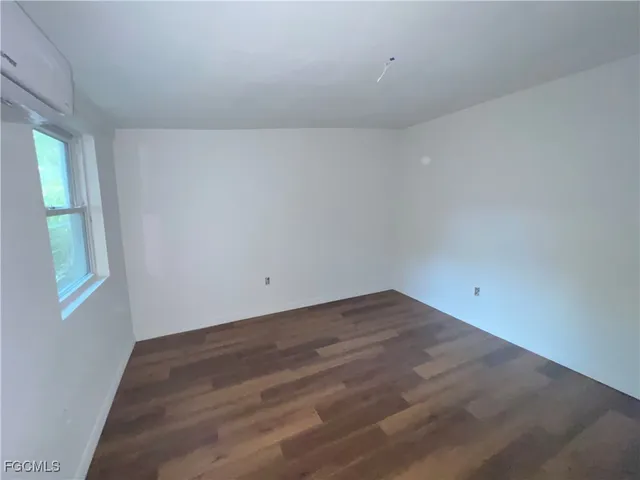 $1,300 | 1270 Allen Street, Unit 3, Fort Myers, FL 33916