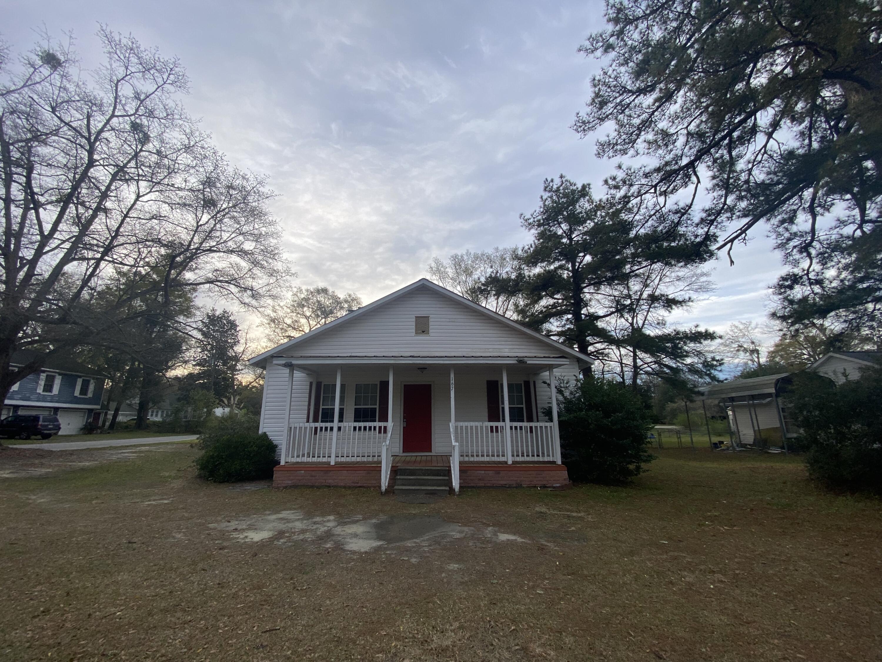 167 North Main Street Ridgeville, SC 29472 - Photo 1 of 37 IMG_5451