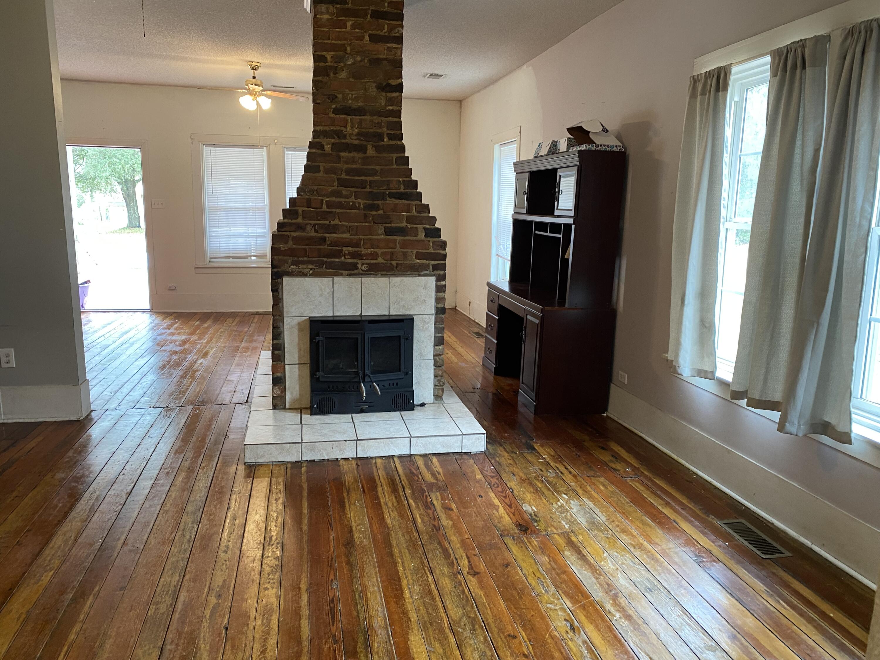 167 North Main Street Ridgeville, SC 29472 - Photo 11 of 37 IMG_5396