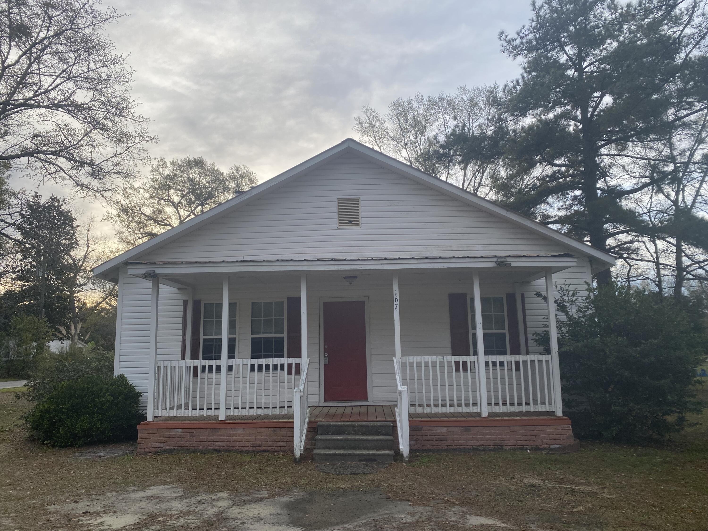167 North Main Street Ridgeville, SC 29472 - Photo 2 of 37 IMG_5450