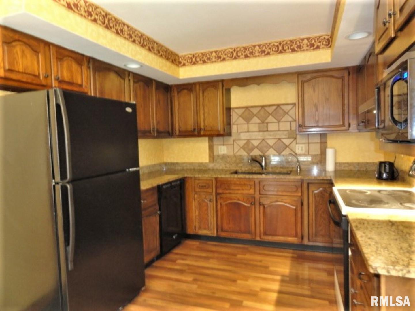 2613 Deveron Circle Quincy, IL 62305 - Photo 18 of 33