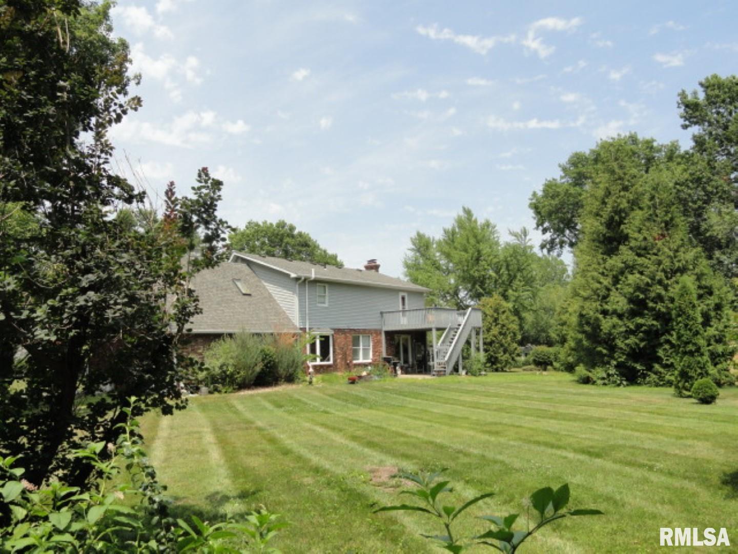 2613 Deveron Circle Quincy, IL 62305 - Photo 3 of 33