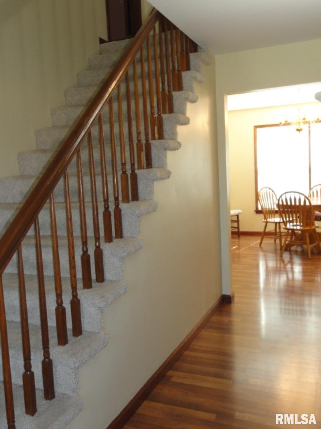 2613 Deveron Circle Quincy, IL 62305 - Photo 10 of 33