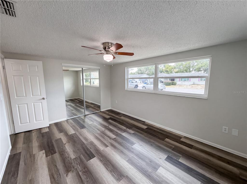 7901 Bell Drive Port Richey, FL 34668 - Photo 4 of 33