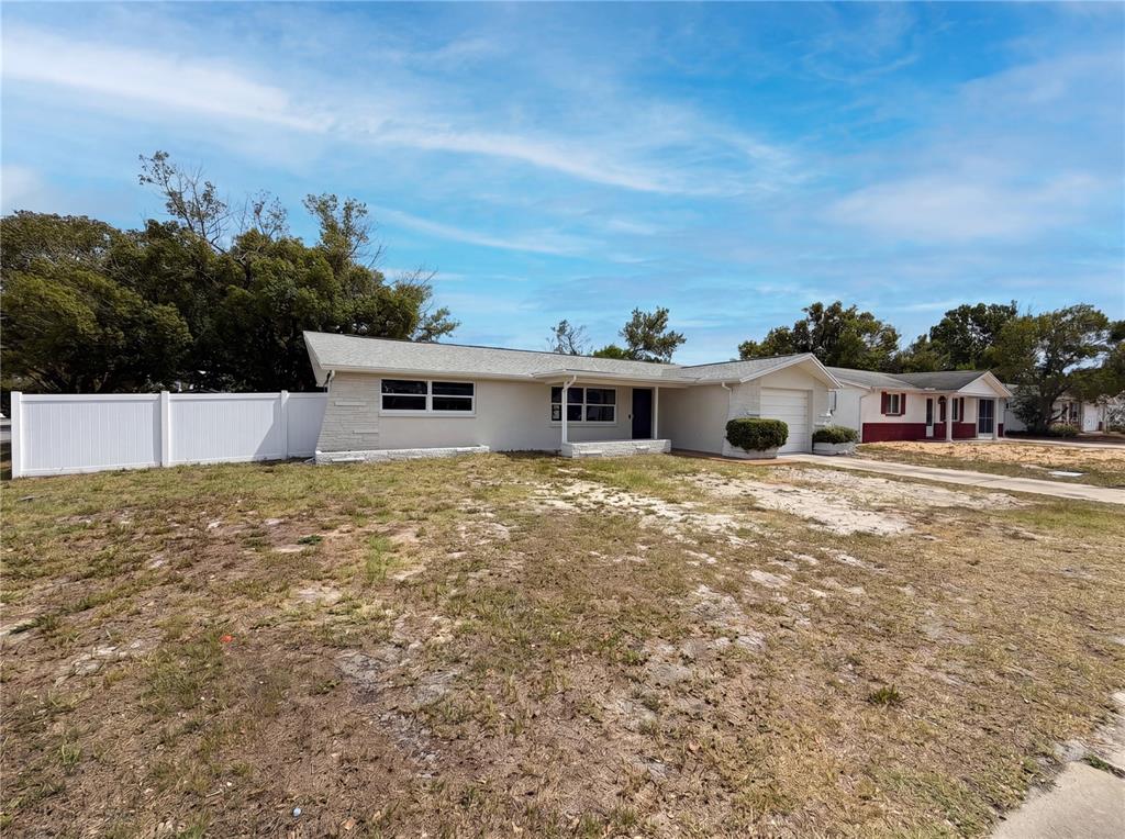 7901 Bell Drive Port Richey, FL 34668 - Photo 7 of 33