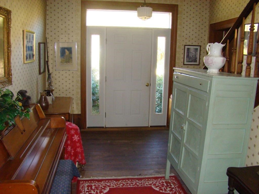 2022 Reed Creek Drive Draper, VA 24324 - Photo 17 of 45 Gallery Image 17