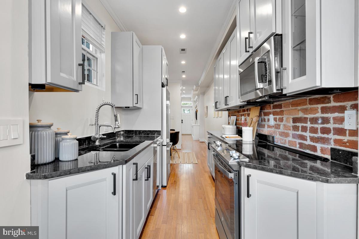 237 14th Place Northeast Washington, DC 20002 - Photo 12 of 29