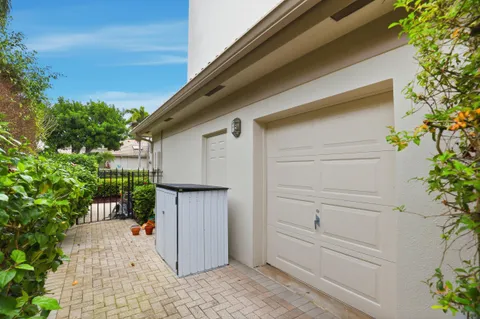 $1,750,000 | 2248 Northwest 60th Street, Boca Raton, FL 33496