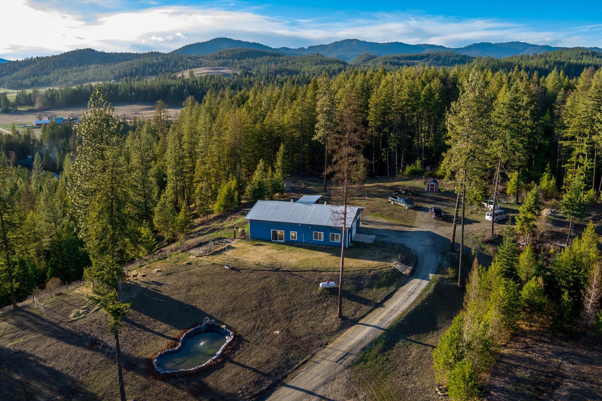 2559 United Copper Mine Road, Unit F Chewelah, WA 99109 - Photo 3 of 30