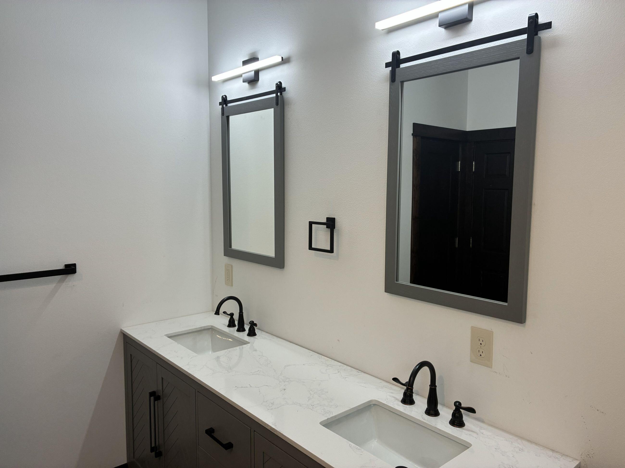 538 Jordan Way Spring Green, WI 53588 - Photo 20 of 30 John McDonald - 2026-01-06 22.50.31 - 19